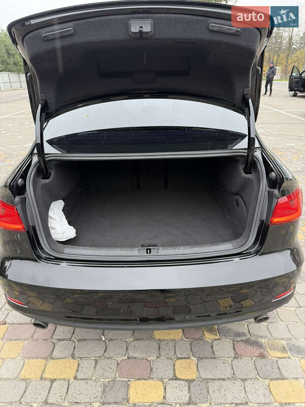 Седан Audi A3 2015 в Луцке фото 10 Седан Audi A3 2015 в Луцке