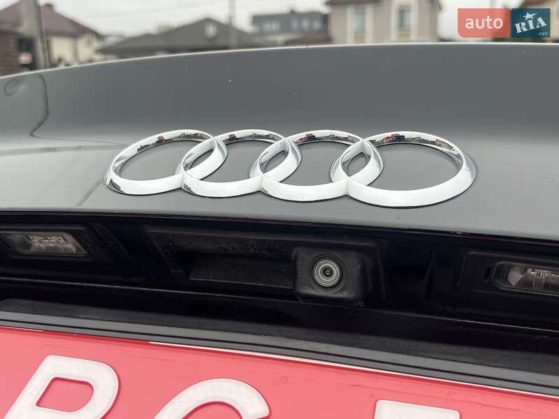 Седан Audi A3 2015 в Рівному