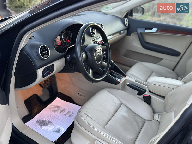 Хетчбек Audi A3 2006 в Дрогобичі фото 38 Хетчбек Audi A3 2006 в Дрогобичі