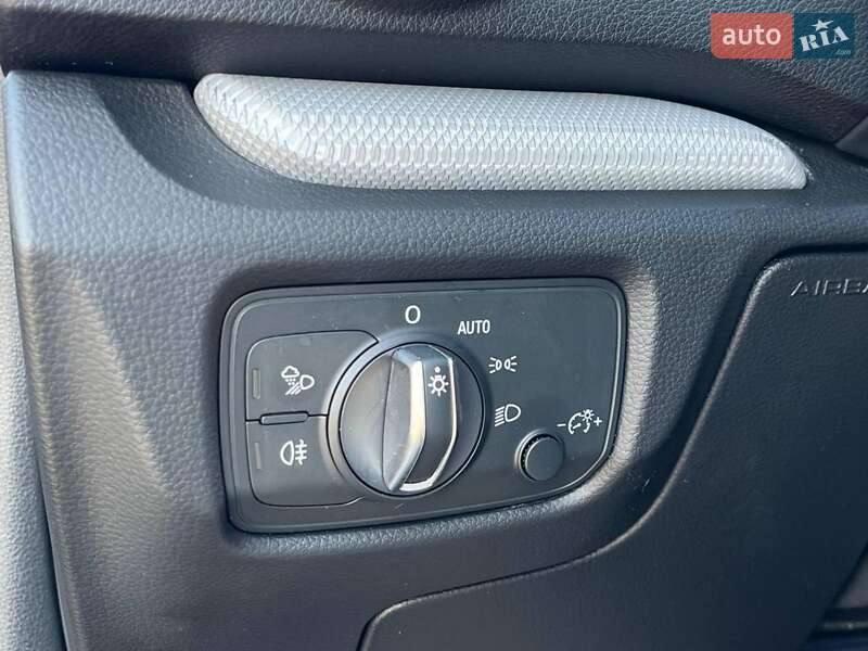 Хэтчбек Audi A3 2016 в Львове