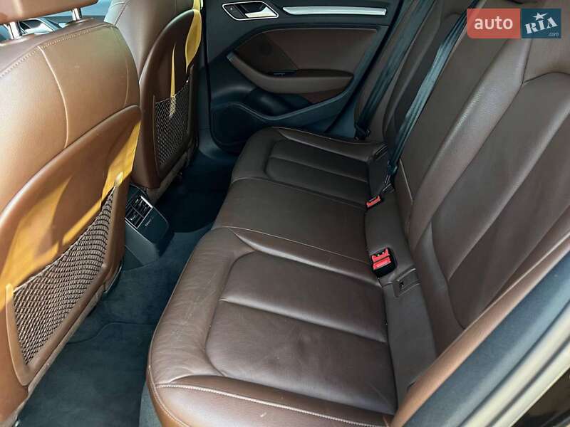 Хэтчбек Audi A3 2016 в Львове