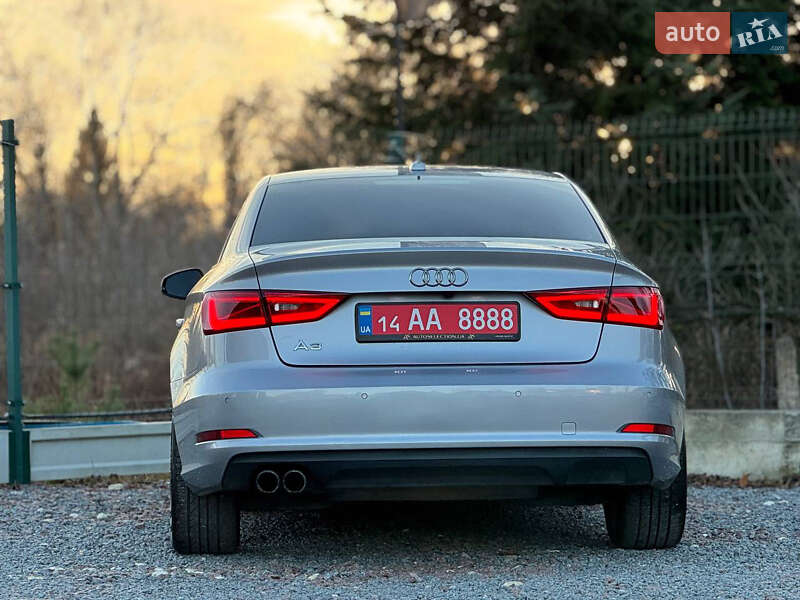 Седан Audi A3 2016 в Дрогобичі