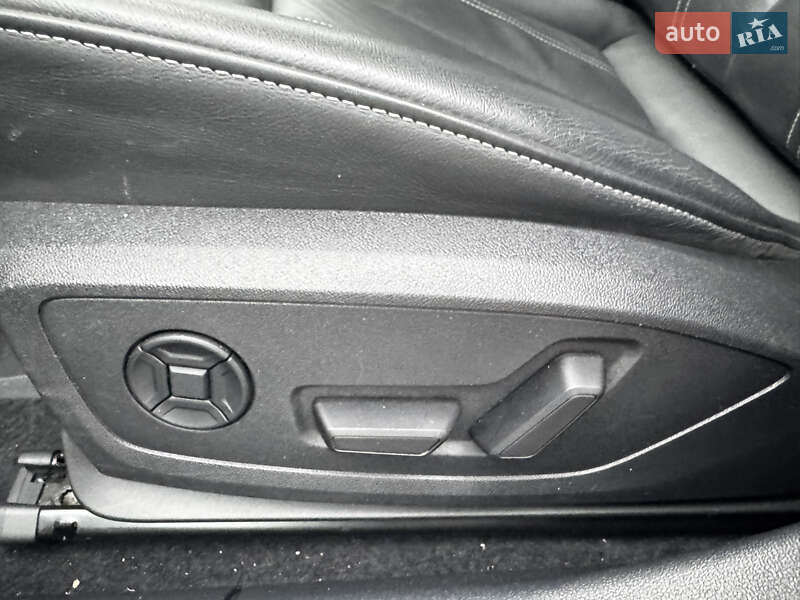 Седан Audi A3 2024 в Чернівцях