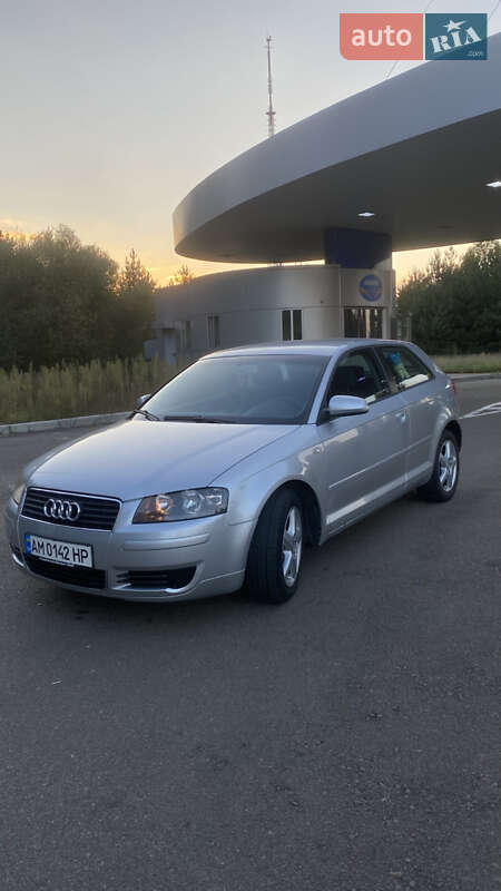 Хетчбек Audi A3 2003 в Олевську