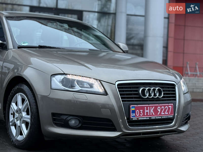 Хетчбек Audi A3 2009 в Старокостянтинові