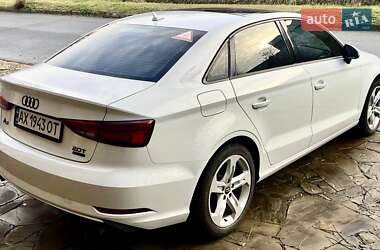 Седан Audi A3 2016 в Харькове