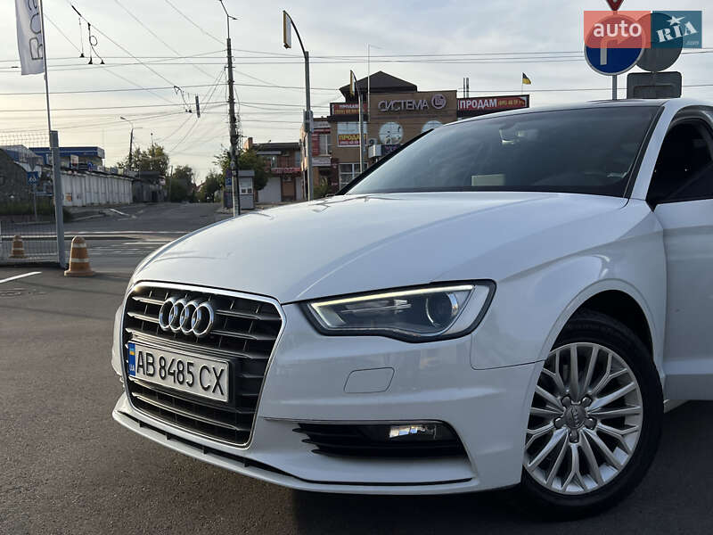 Седан Audi A3 2016 в Виннице