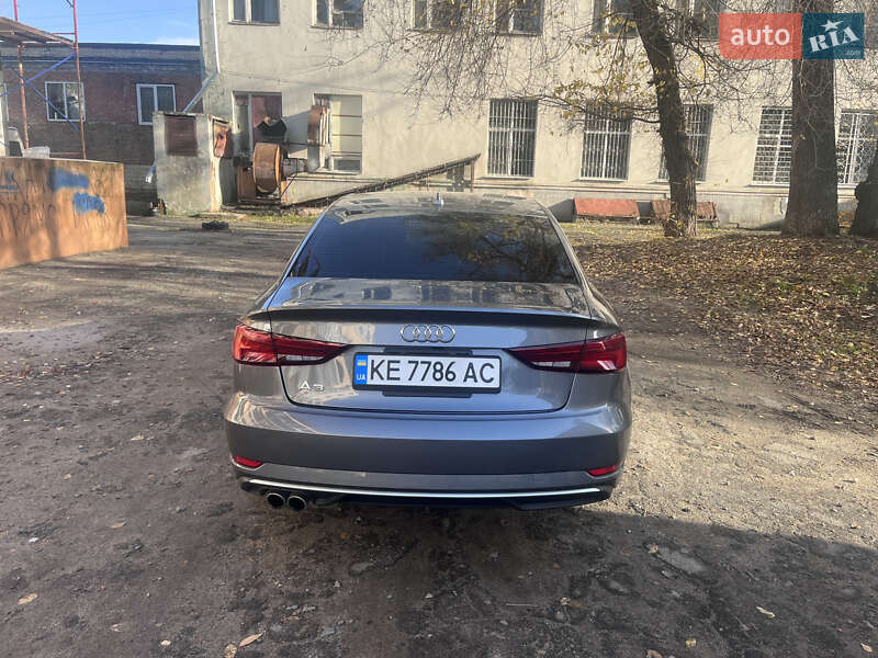 Седан Audi A3 2017 в Дніпрі фото 6 Седан Audi A3 2017 в Дніпрі