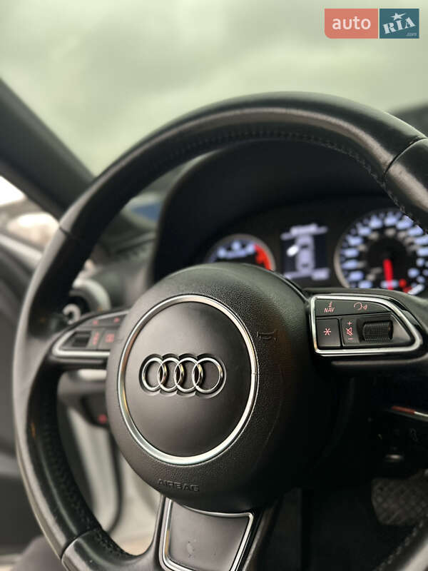 Седан Audi A3 2015 в Запорожье