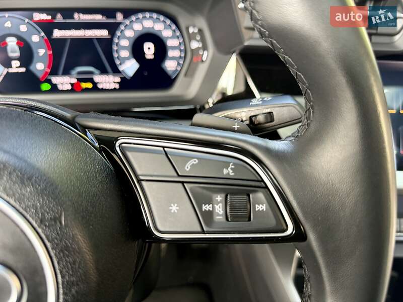 Седан Audi A3 2022 в Дніпрі