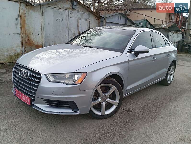 Седан Audi A3 2014 в Києві