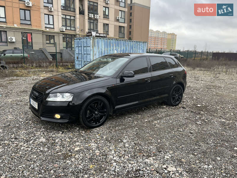 Хэтчбек Audi A3 2011 в Киеве