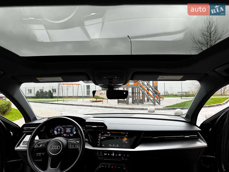 Седан Audi A3 2023 в Киеве