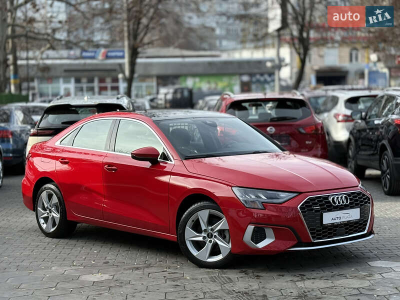 Седан Audi A3 2022 в Одессе
