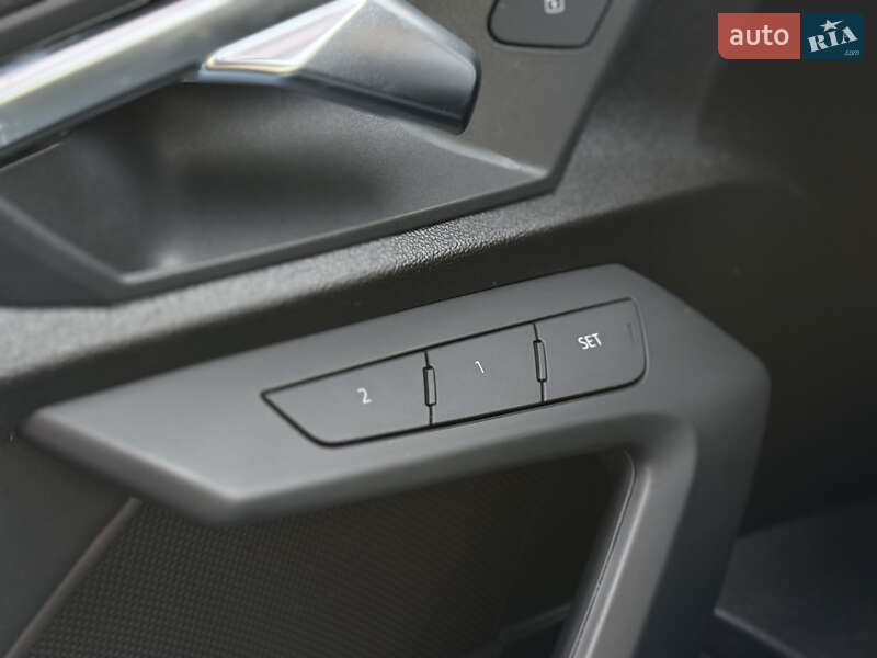 Седан Audi A3 2022 в Одессе