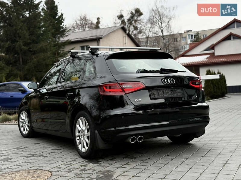 Хетчбек Audi A3 2016 в Львові