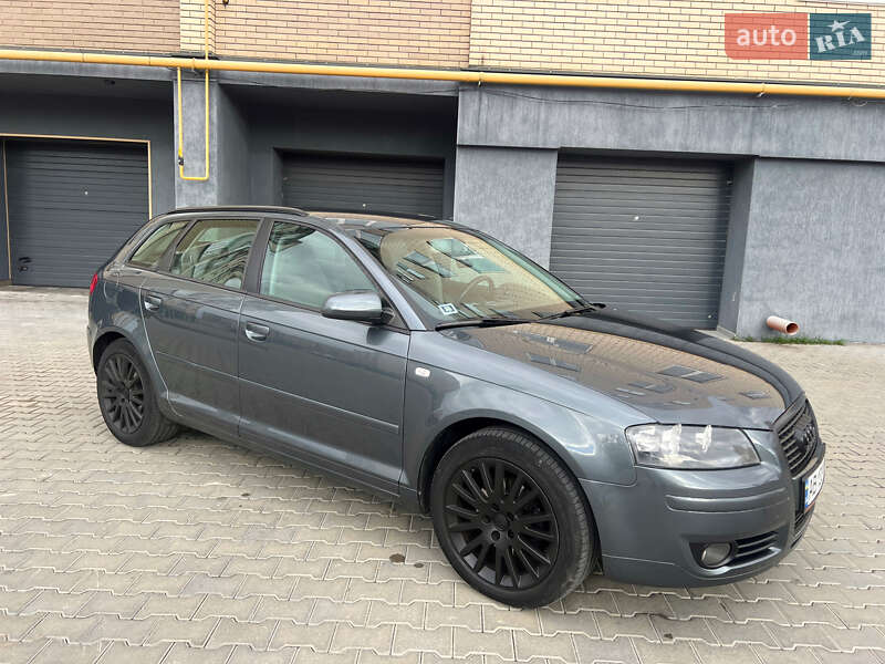 Хэтчбек Audi A3 2004 в Виннице