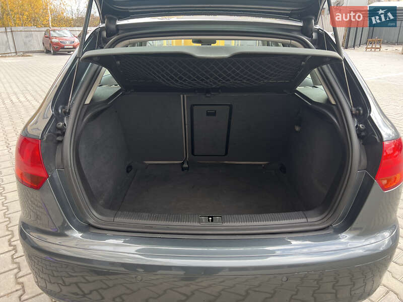 Хэтчбек Audi A3 2004 в Виннице