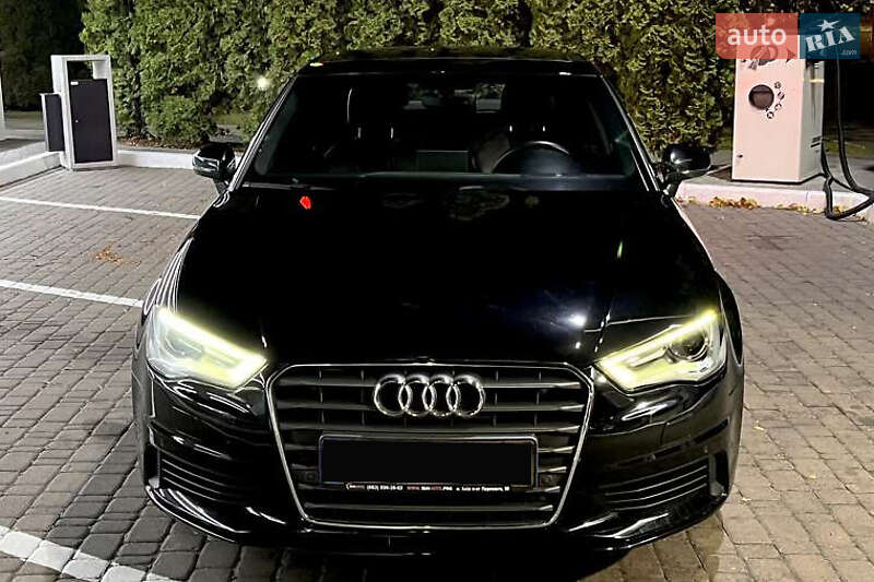 Седан Audi A3 2015 в Києві