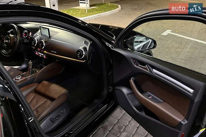 Седан Audi A3 2015 в Києві