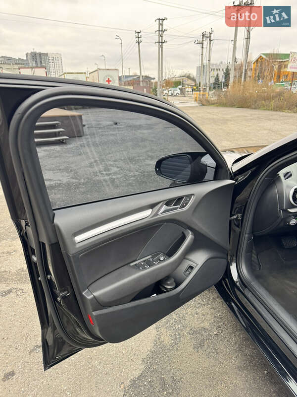 Седан Audi A3 2015 в Києві