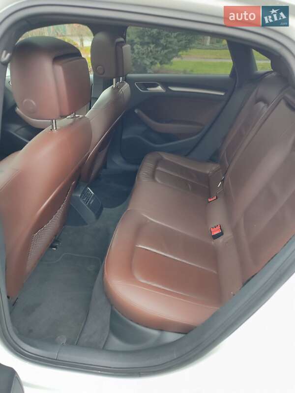 Седан Audi A3 2017 в Харкові