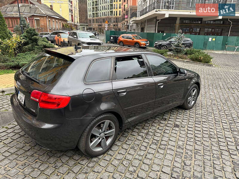 Хетчбек Audi A3 2010 в Києві