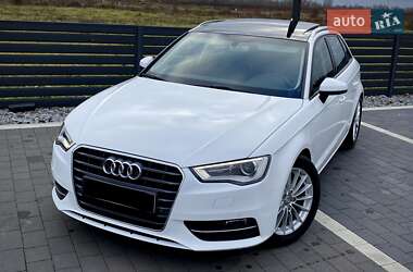 Хетчбек Audi A3 2016 в Мукачевому