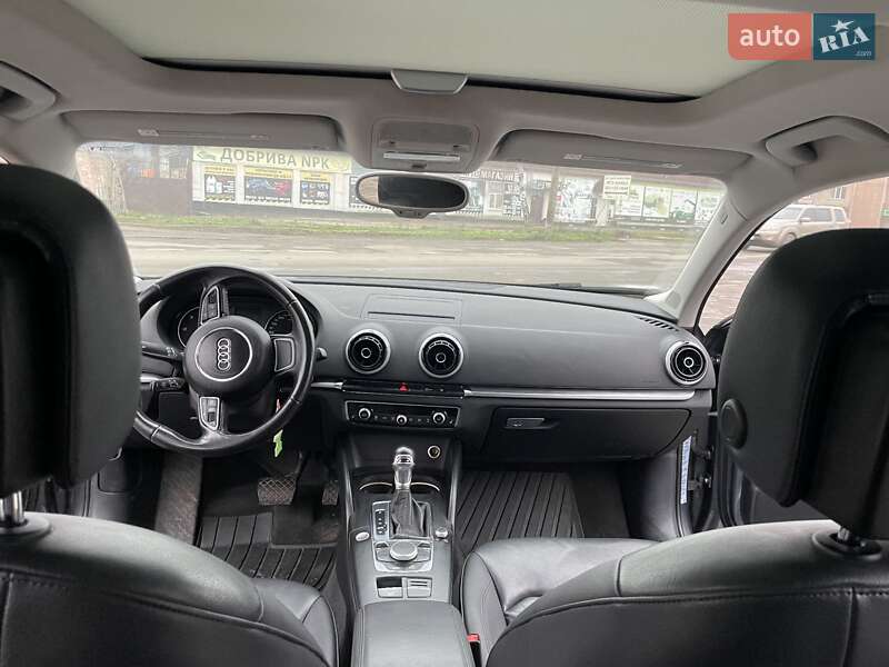 Седан Audi A3 2014 в Умани
