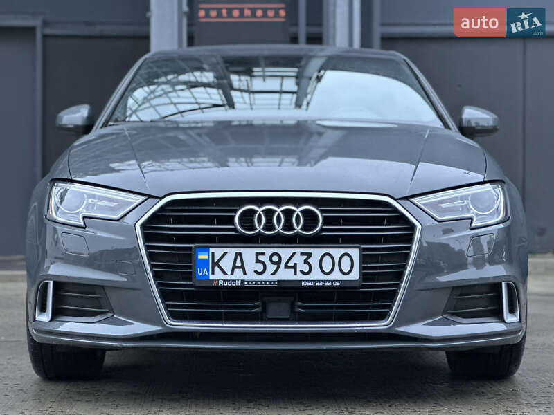 Седан Audi A3 2018 в Киеве фото 13 Седан Audi A3 2018 в Киеве
