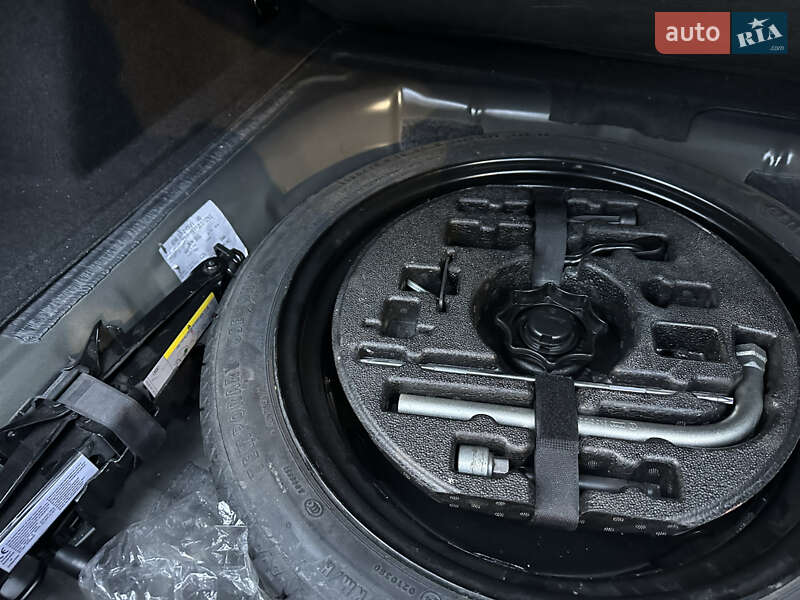 Седан Audi A3 2018 в Киеве фото 22 Седан Audi A3 2018 в Киеве