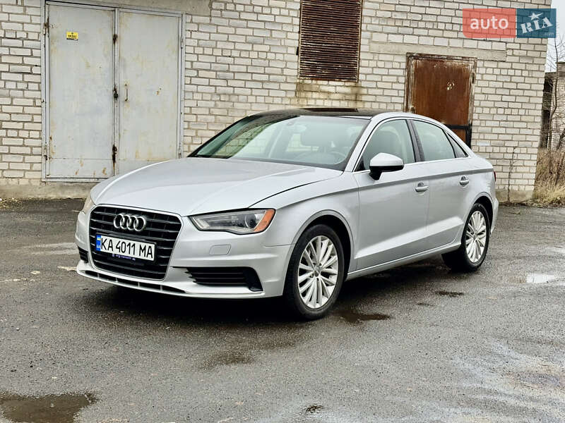 Седан Audi A3 2014 в Києві