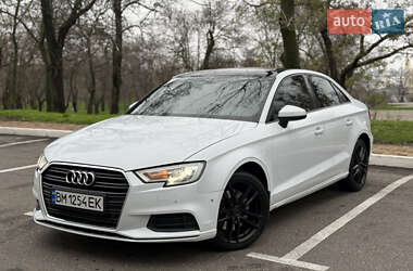 Седан Audi A3 2014 в Одесі