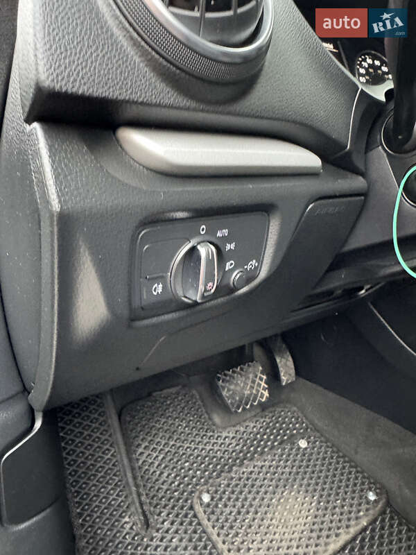 Седан Audi A3 2014 в Днепре