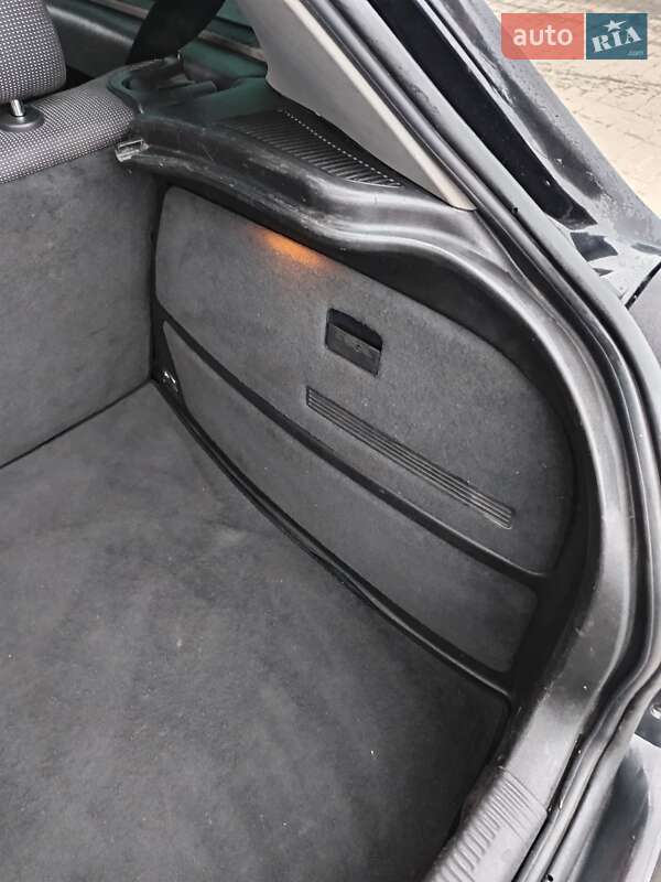 Хэтчбек Audi A3 2002 в Черкассах