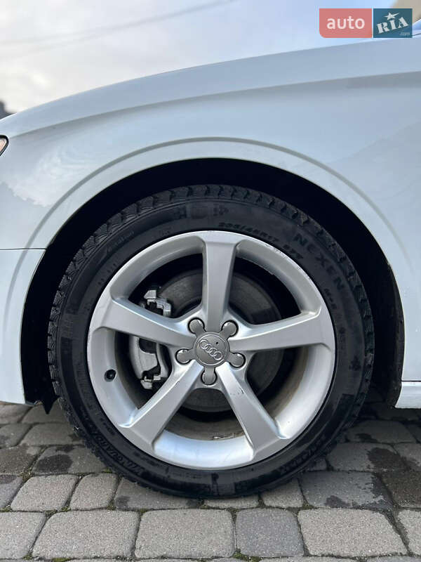 Седан Audi A3 2014 в Хмельницком