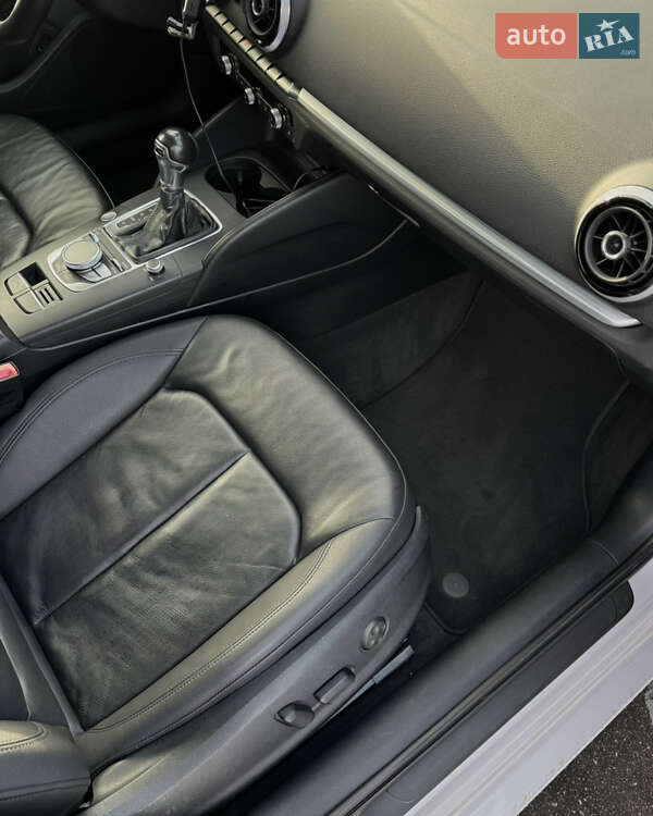 Седан Audi A3 2014 в Киеве фото 14 Седан Audi A3 2014 в Киеве