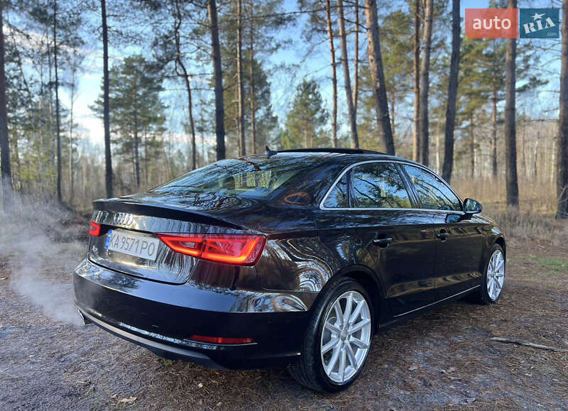 Седан Audi A3 2014 в Киеве