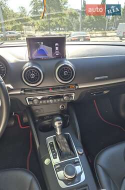 Седан Audi A3 2017 в Одессе