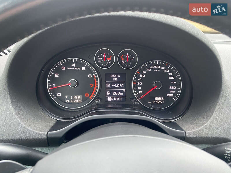 Хэтчбек Audi A3 2009 в Борщеве