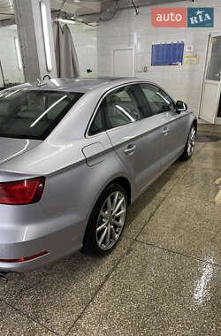 Седан Audi A3 2016 в Харькове фото 5 Седан Audi A3 2016 в Харькове
