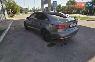 Седан Audi A3 2014 в Ивано-Франковске