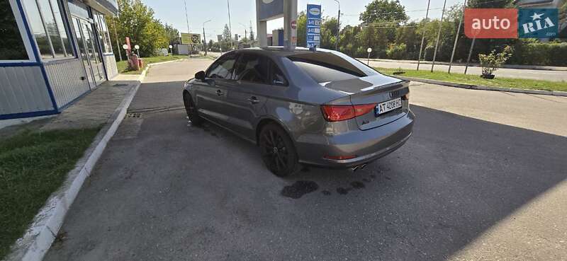 Седан Audi A3 2014 в Ивано-Франковске