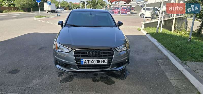 Седан Audi A3 2014 в Ивано-Франковске