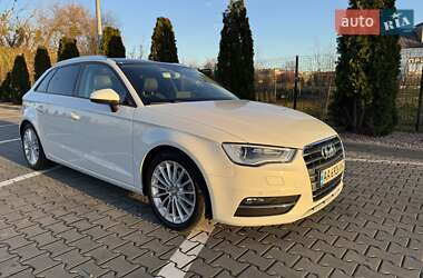 Хэтчбек Audi A3 2016 в Киеве