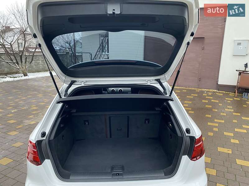 Хэтчбек Audi A3 2017 в Ровно фото 19 Хэтчбек Audi A3 2017 в Ровно