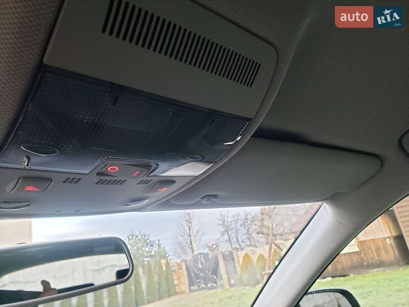 Хэтчбек Audi A3 2006 в Новояворовске