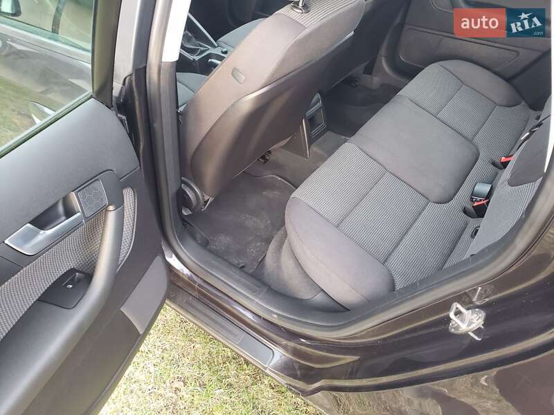 Хэтчбек Audi A3 2006 в Новояворовске