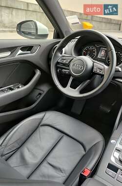 Хэтчбек Audi A3 2016 в Львове