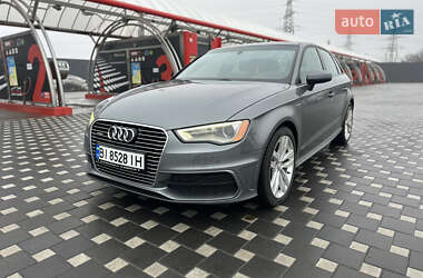 Хэтчбек Audi A3 2015 в Полтаве